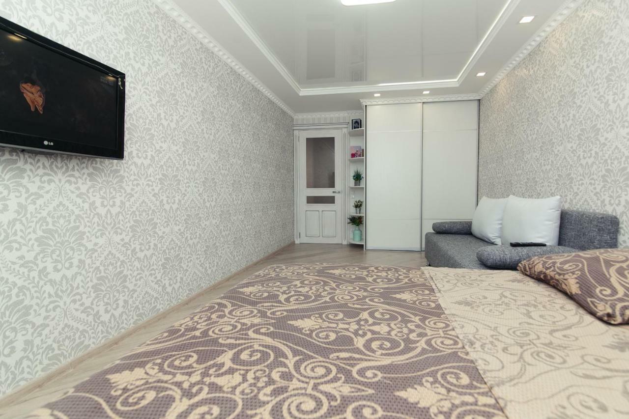 Luxury Apart-Hotel On Kondrateva Street Сумы Экстерьер фото